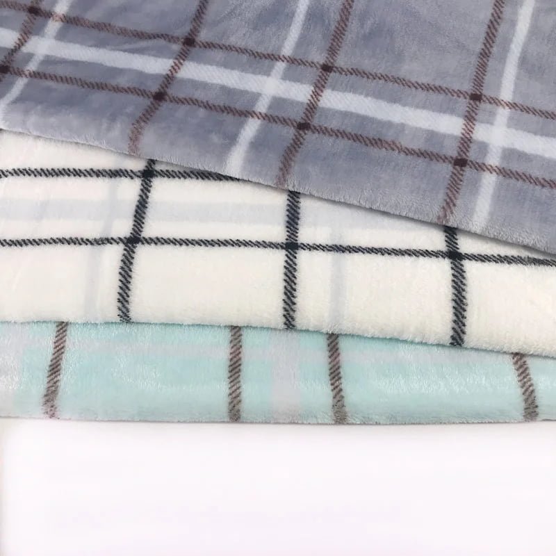 OEM Custom 100% polyester printed coral flannel plaid fleece fabric for baby blanket