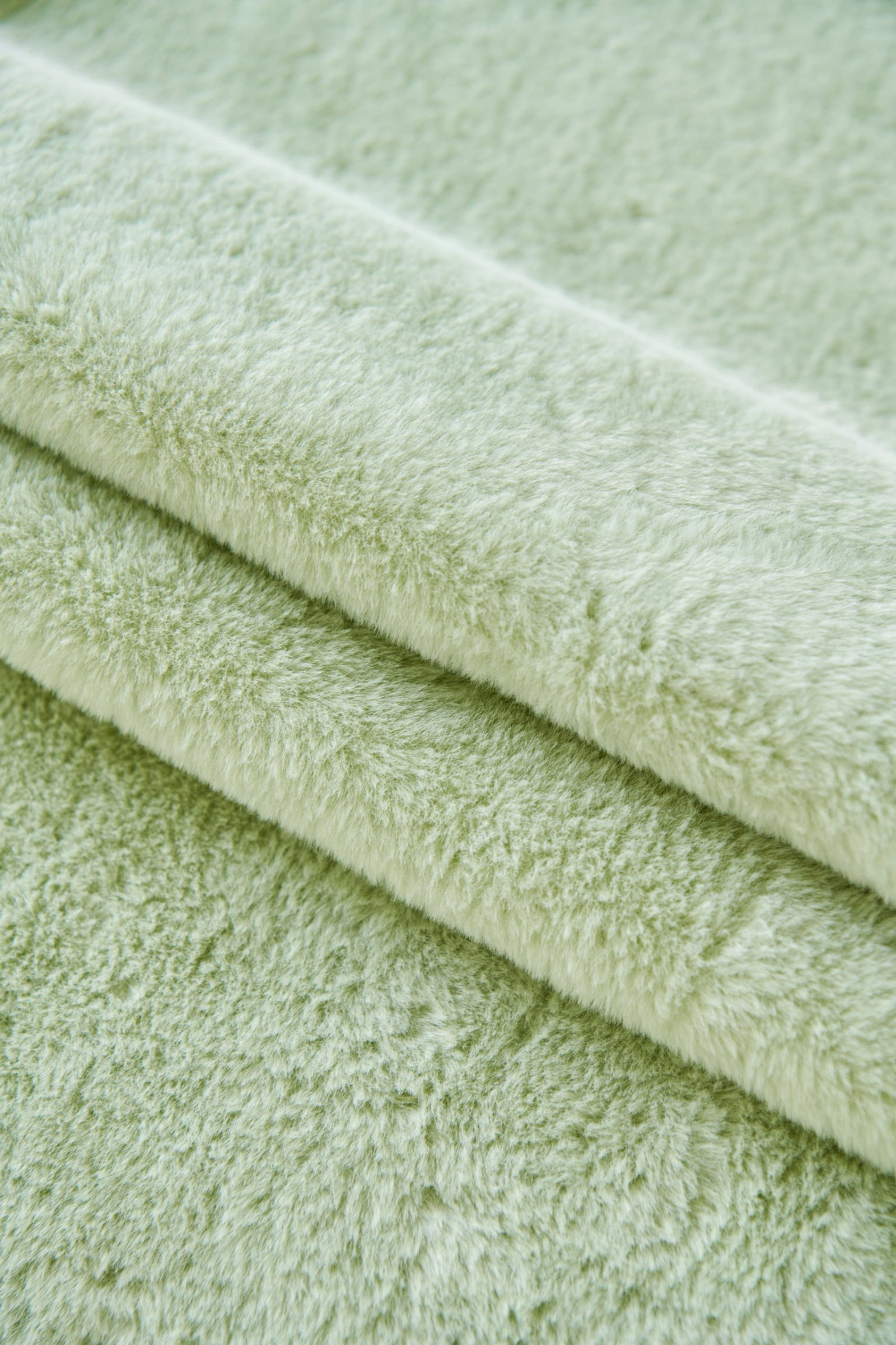 Plush blankets -- DALSTON ODM/OEM